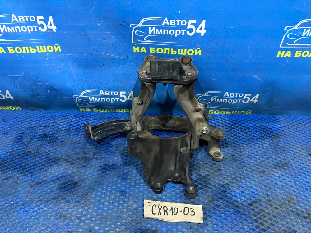 Крепление генератора TOYOTA ESTIMA 1998