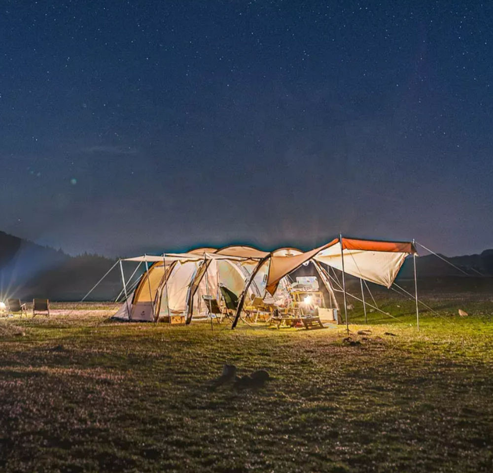 Палатка Naturehike Cloud Vessel Tunnel UPF 50+ 5-6 местная L, песочный