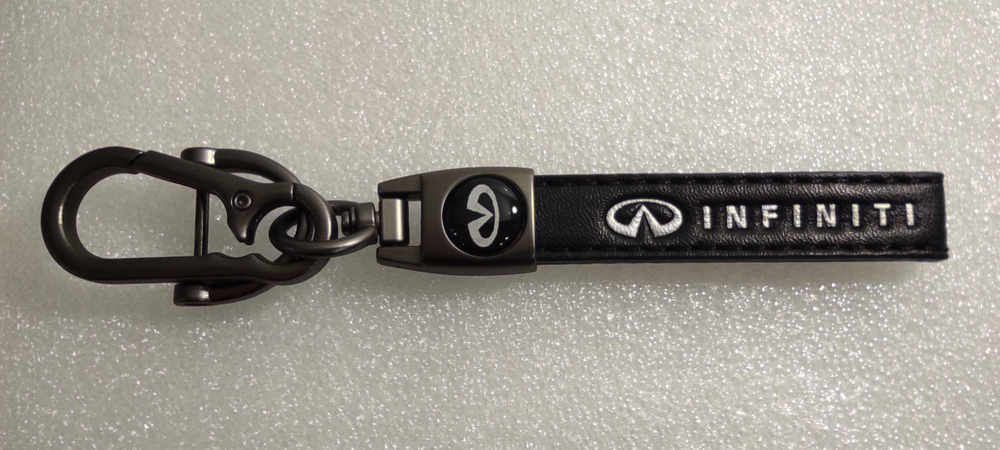 Infiniti / брелок автомобильный для ключей, петля (1 шт.), серия Луна