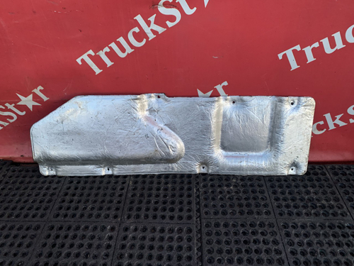 Шумоизоляция двигателя левая 2023г.