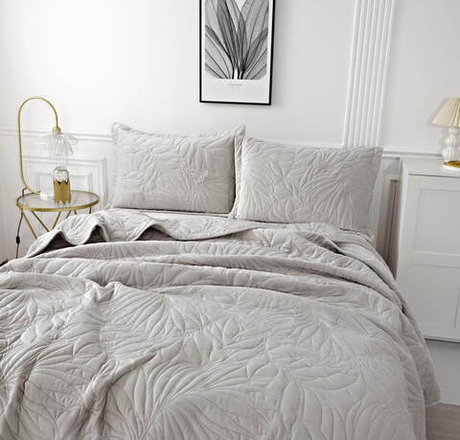 Покрывало 160х220 и наволочка 50х70 Sofi De MarkO Глория серое