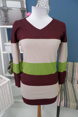 Джемпер шерстяной 44-46 размер