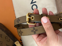 Сумка Louis Vuitton POCHETTE METIS