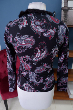 Джемпер необычный 42 размер