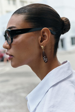 ZARA СЕРЬГИ «ПОД ДЕРЕВО» СО СТРАЗАМИ, ЗОЛОТИСТЫЙ