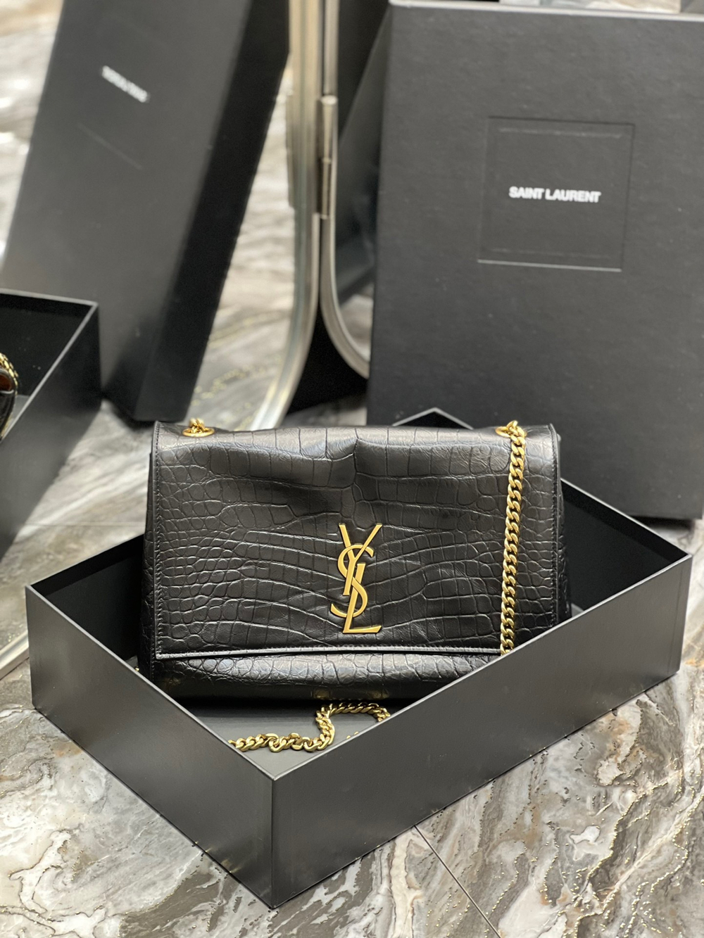 Saint Laurent Kate Medium Reversible Chain Bag 28 cm