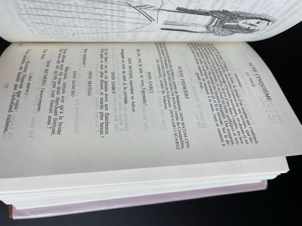 Книга Victor Hugo " Poesies theatre" М.Радуга 1986 год СССР (Виктор Гюго. Избранное. На французском и русском язяке)