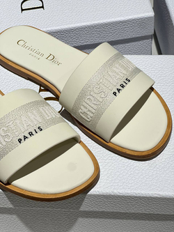 Шлепанцы Dior