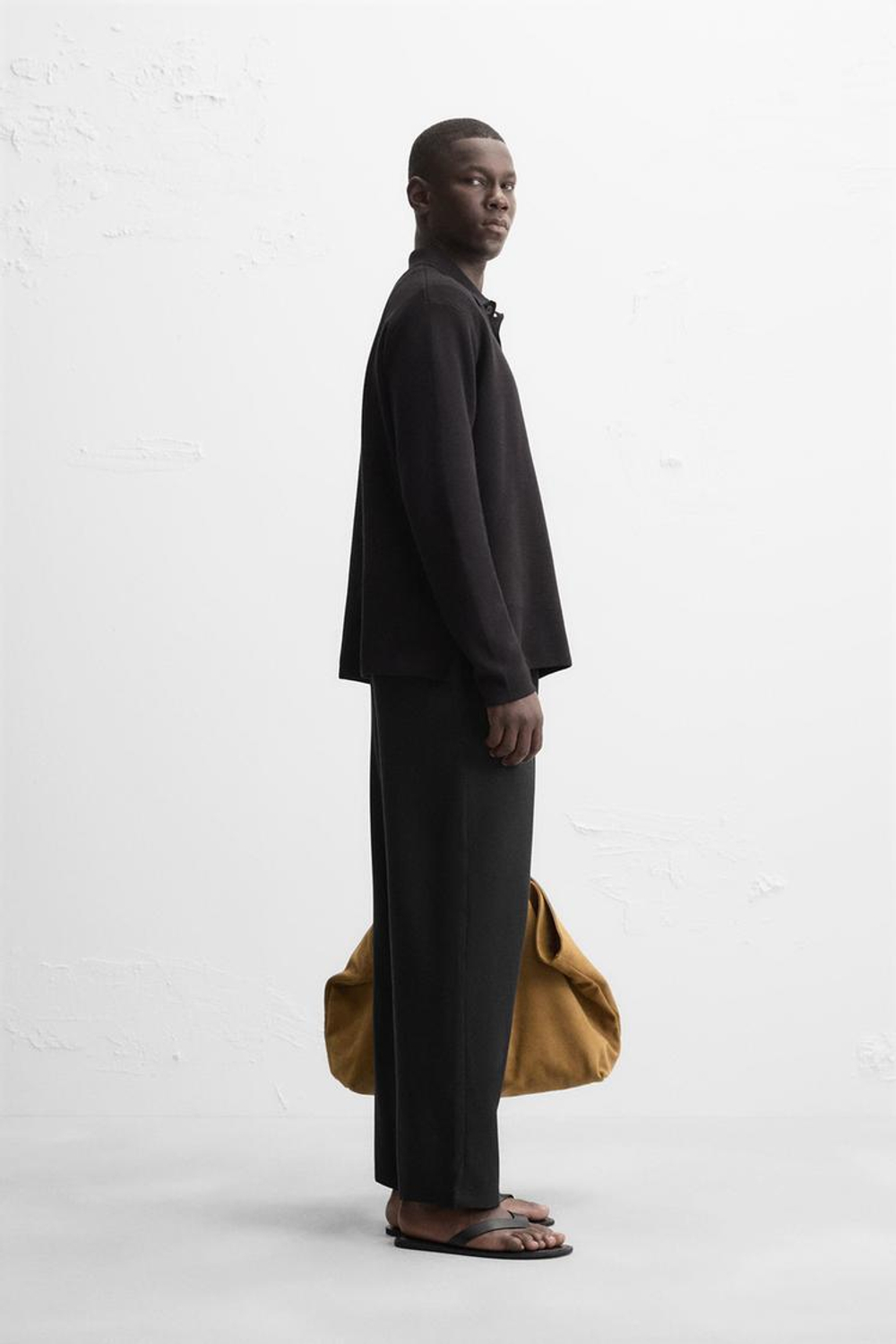 ZARA МЯГКОЕ ТРИКОТАЖНОЕ ПОЛО, ЧЕРНЫЙ