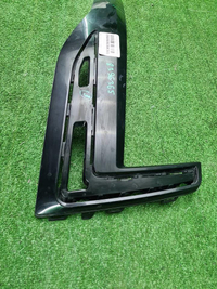 Накладка переднего бампера левая Москвич 3 (22-нв)