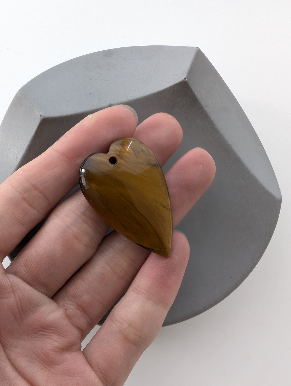 Подвеска сердце тигровый глаз, 40*25мм