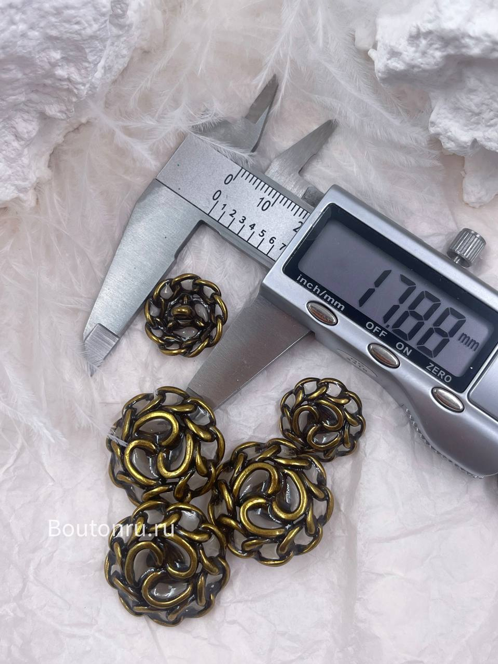 Пуговицы бронзовые плетеные с прозрачной эмалью