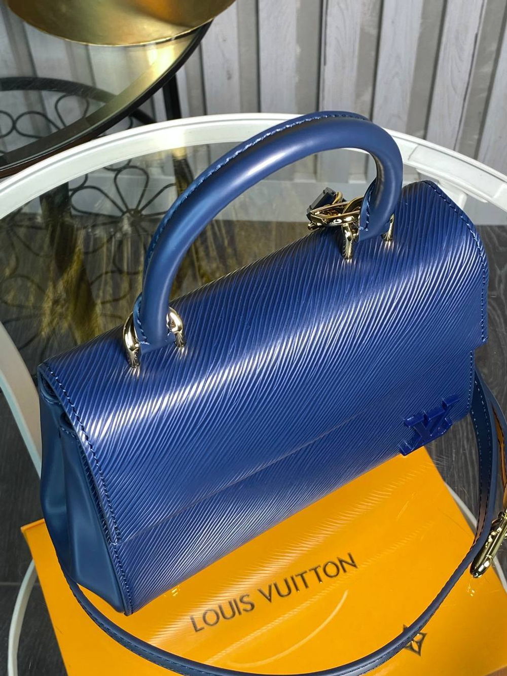 Сумка Louis Vuitton