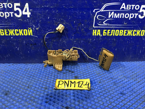 Датчик уровня топлива NISSAN LIBERTY 1998