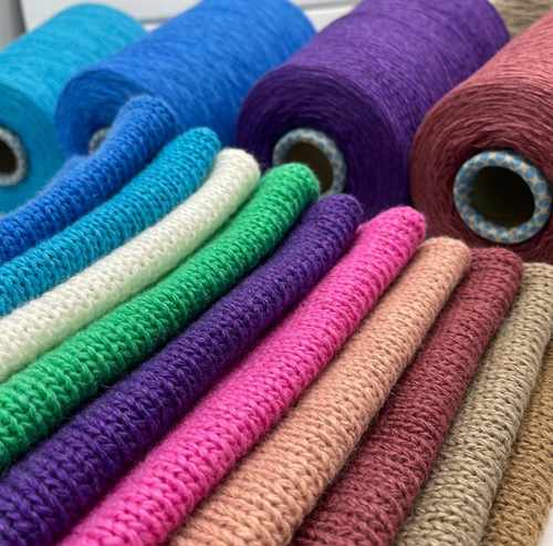 Бобинная пряжа для вязания (300 гр) Mille Fili 30% меринос 5% кашемир 30% вискоза 35% полиамид