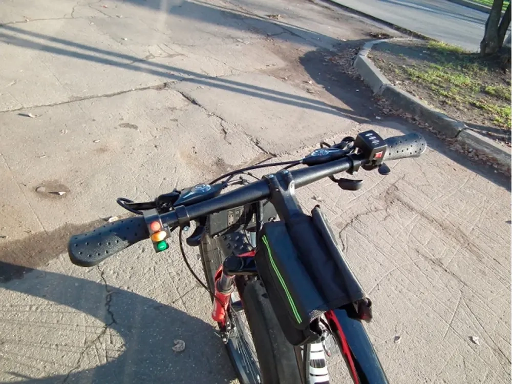 Электрофэтбайк E-motions FAT 26 Double 2