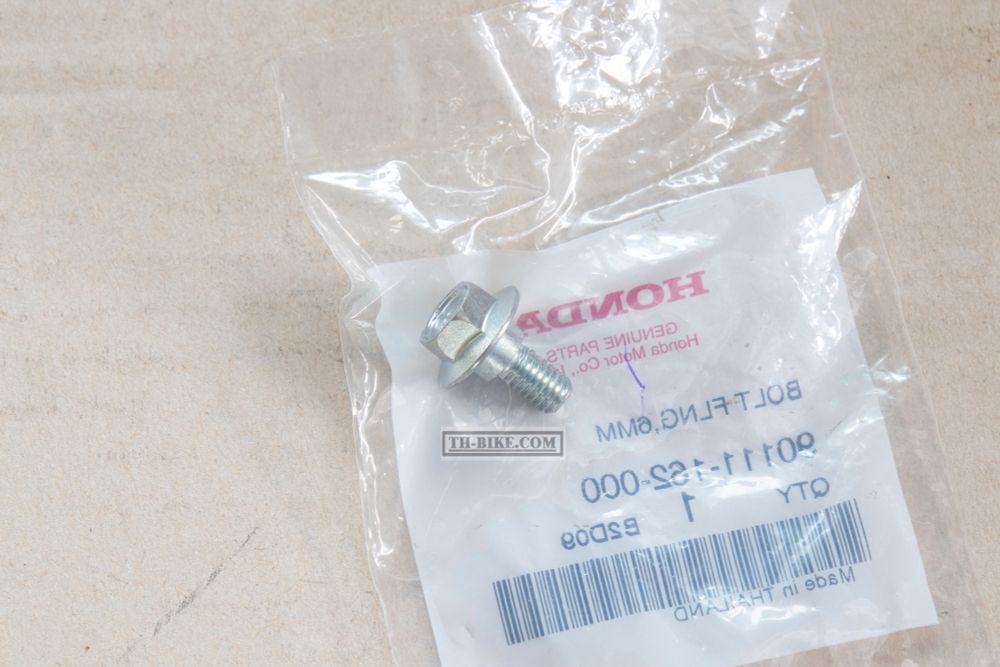 90111-162-000. BOLT, FLANGE, 6MM. HONDA