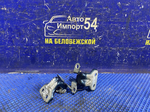 Петля двери передней правой TOYOTA TANK 2016-2020