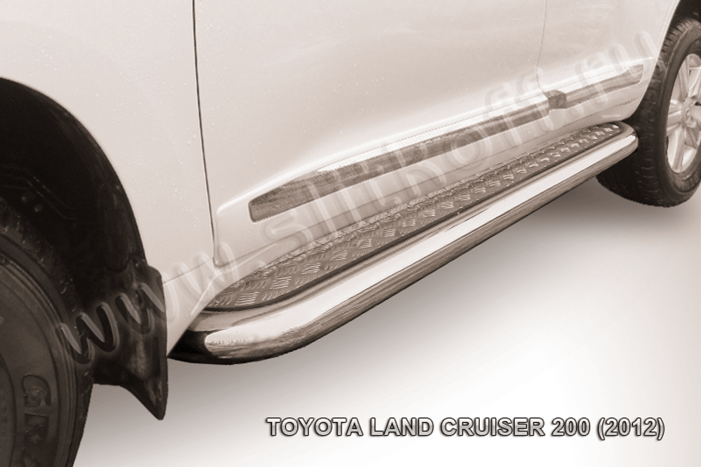 Пороги из нержавейки Toyota Land Cruiser 200 (2012-2015) d76 с алюминиевым листом