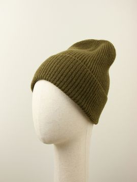 Шапка вязаная "Прогулка с корги", 100% шерсть ягнёнка, цвет ламинария.