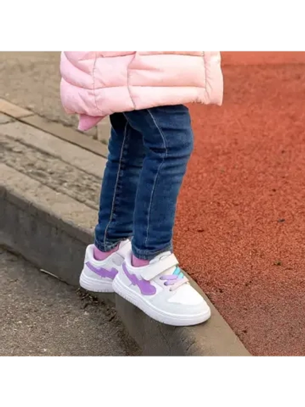 Кроссовки для девочки/