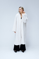 Шуба длинная с манишкой COMEBACK Milk