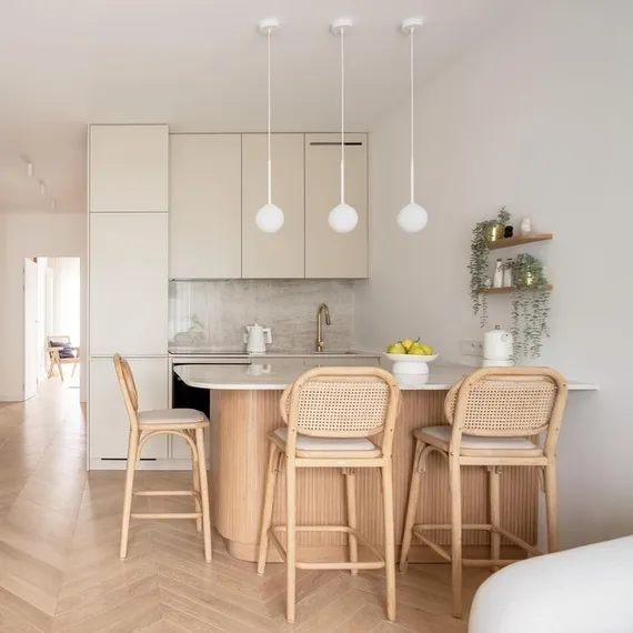 Полубарный стул Doriane дуб