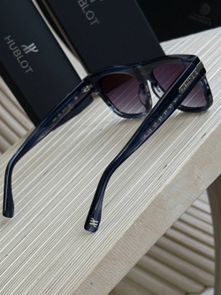 Солнечные очки Hublot