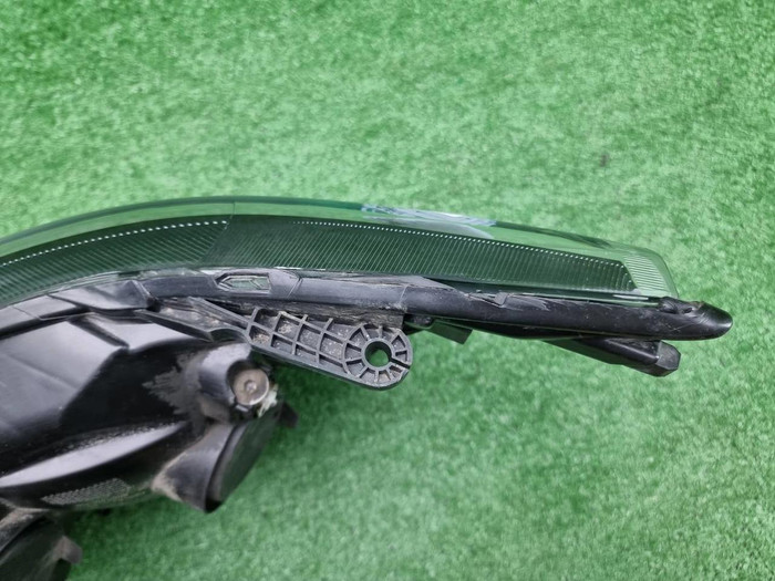 Фара правая Ford Transit 7 (2014-2019) Галоген