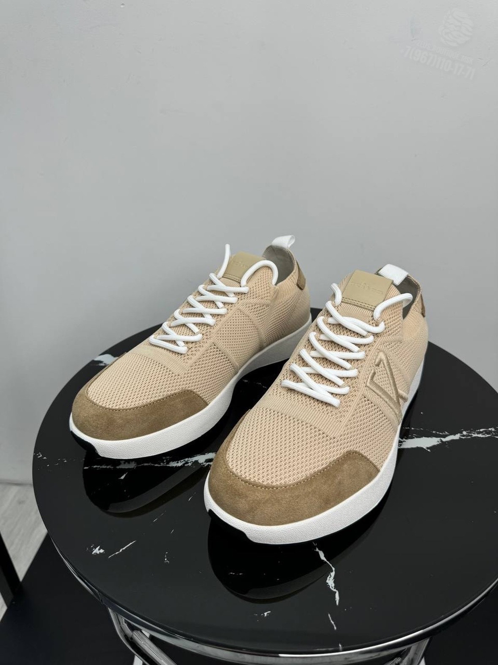 Кроссовки Kiton