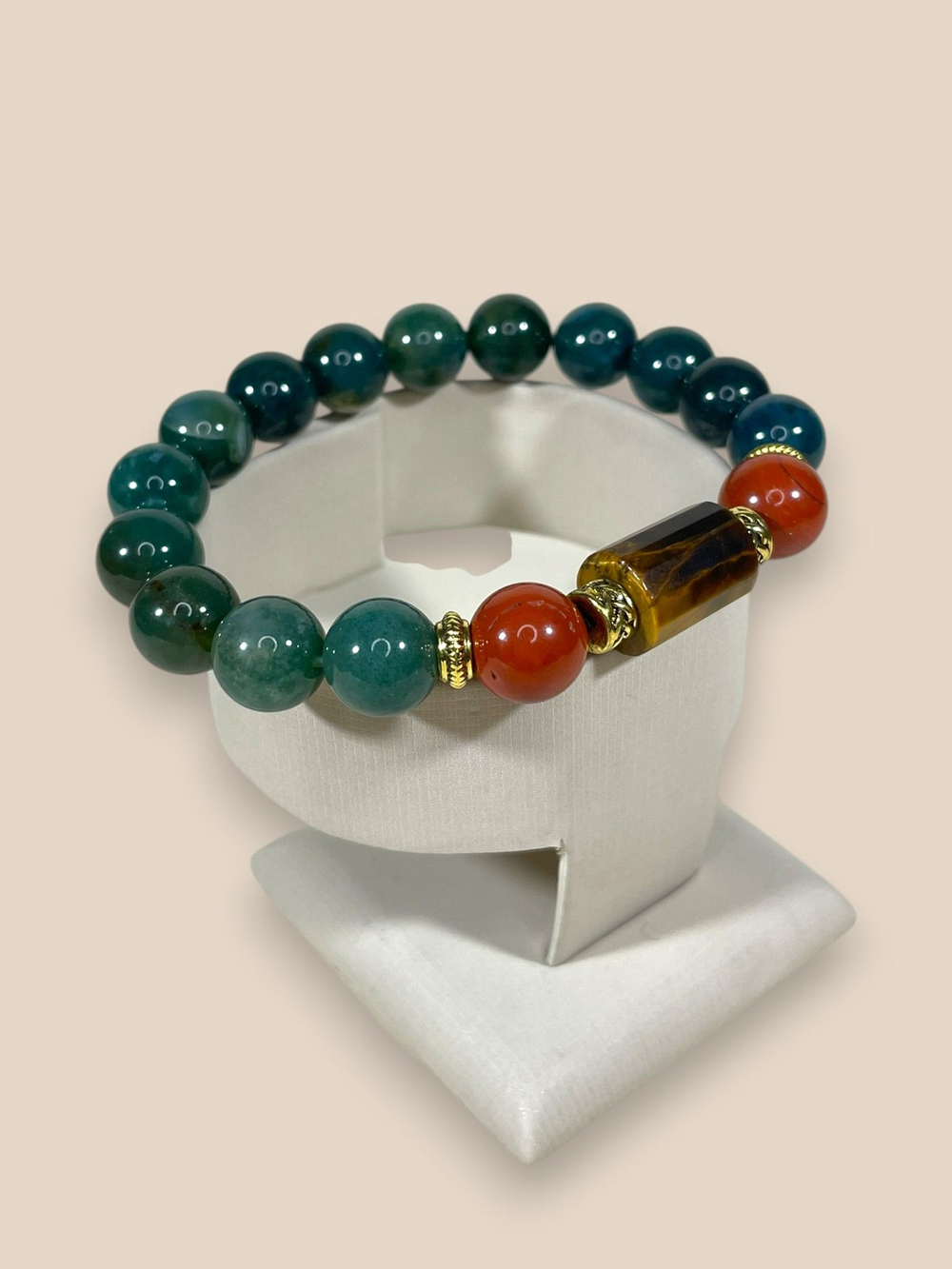 Браслет для Козерога, агат, яшма и тигровый глаз