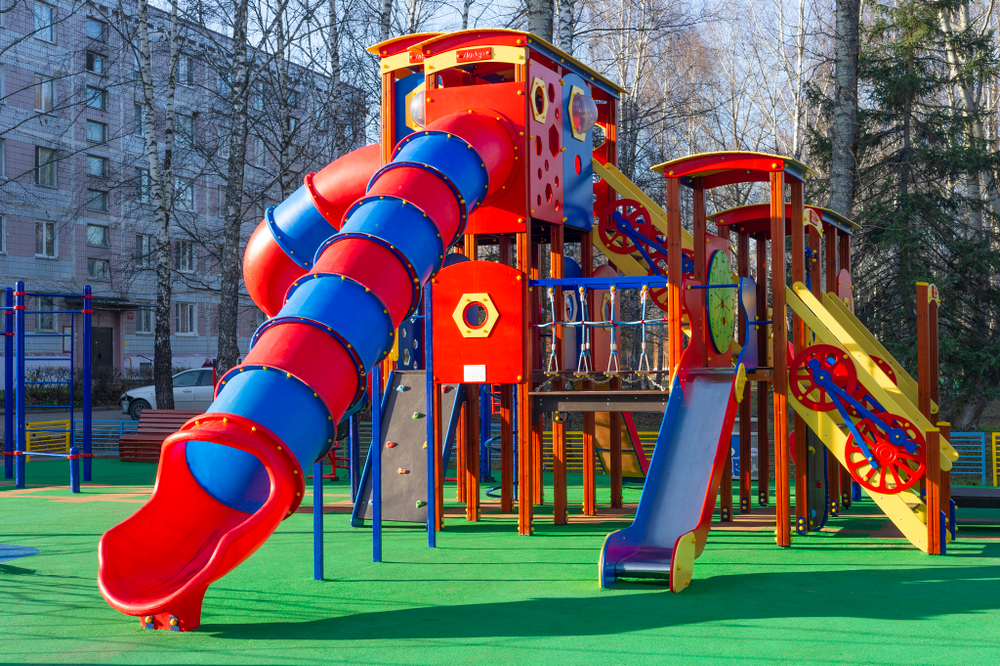 Игровой комплекс Поезд 07078.21 для детей 6-12 лет для уличной площадки