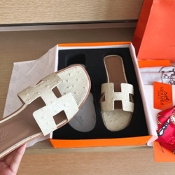 Hermes Oran Sandal