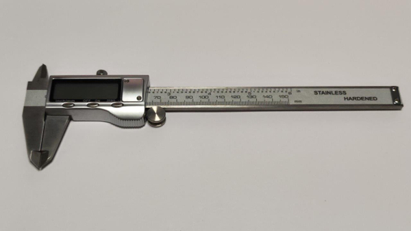 Штангенциркуль SWB-225-100