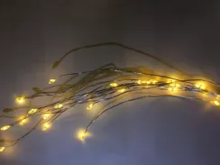 Светодиодная нить Хвост 520 теплых белых ламп, 20 лучей по 2 метра, 24В, серебряный провод, LUCA (84927)