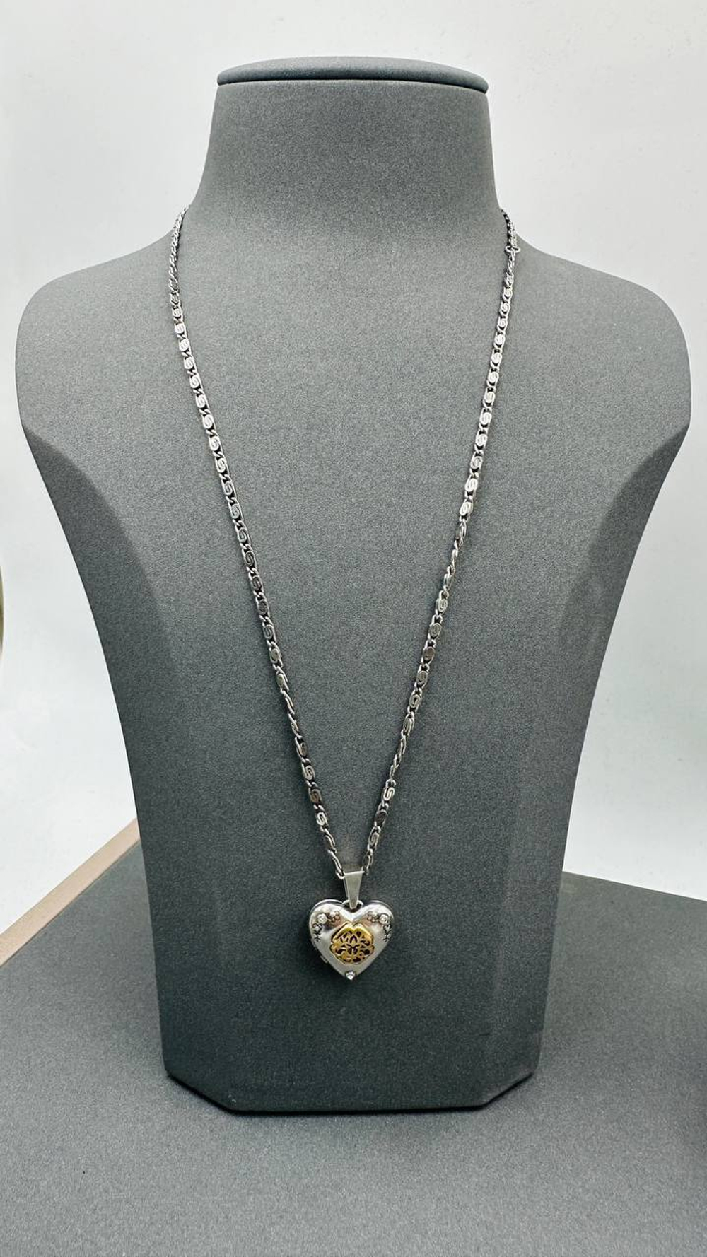 Кулон Alexander McQueen