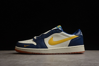 Air Jordan 1 Low UNC