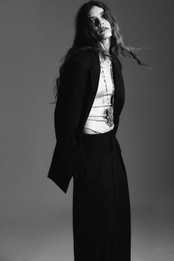 ZARA БРЮКИ-БАЛЛОНЫ СО СКЛАДКАМИ, ТЕМНО-БАКЛАЖАНОВЫЙ