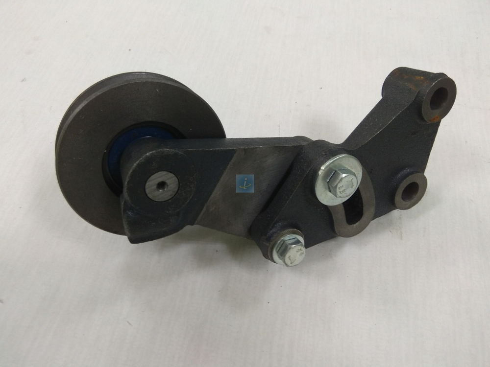 Натяжное устройство привода водяного насоса 236-1307155-А