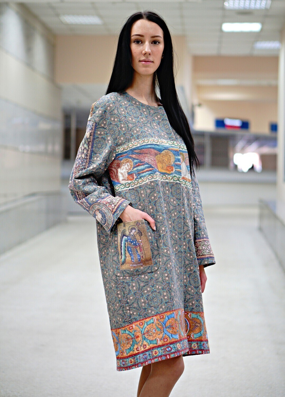 Пальто "Равенна", по мотивам византийской мозаики из базилики Святого Виталия Миланского (San Vitale) в Равенне