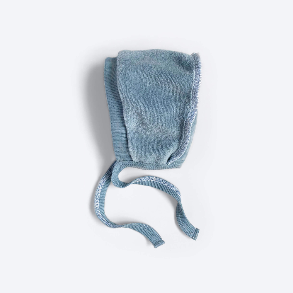 Велюровый чепчик Mjölk Baby Blue, уценка