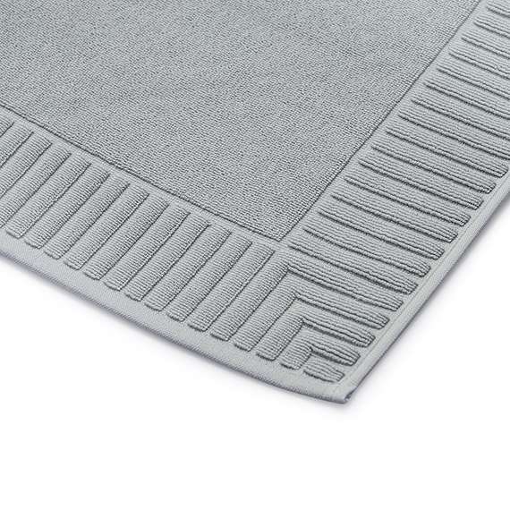Коврик для ванной с фактурным бортиком светло-серого цвета из коллекции essential, 50x80 см