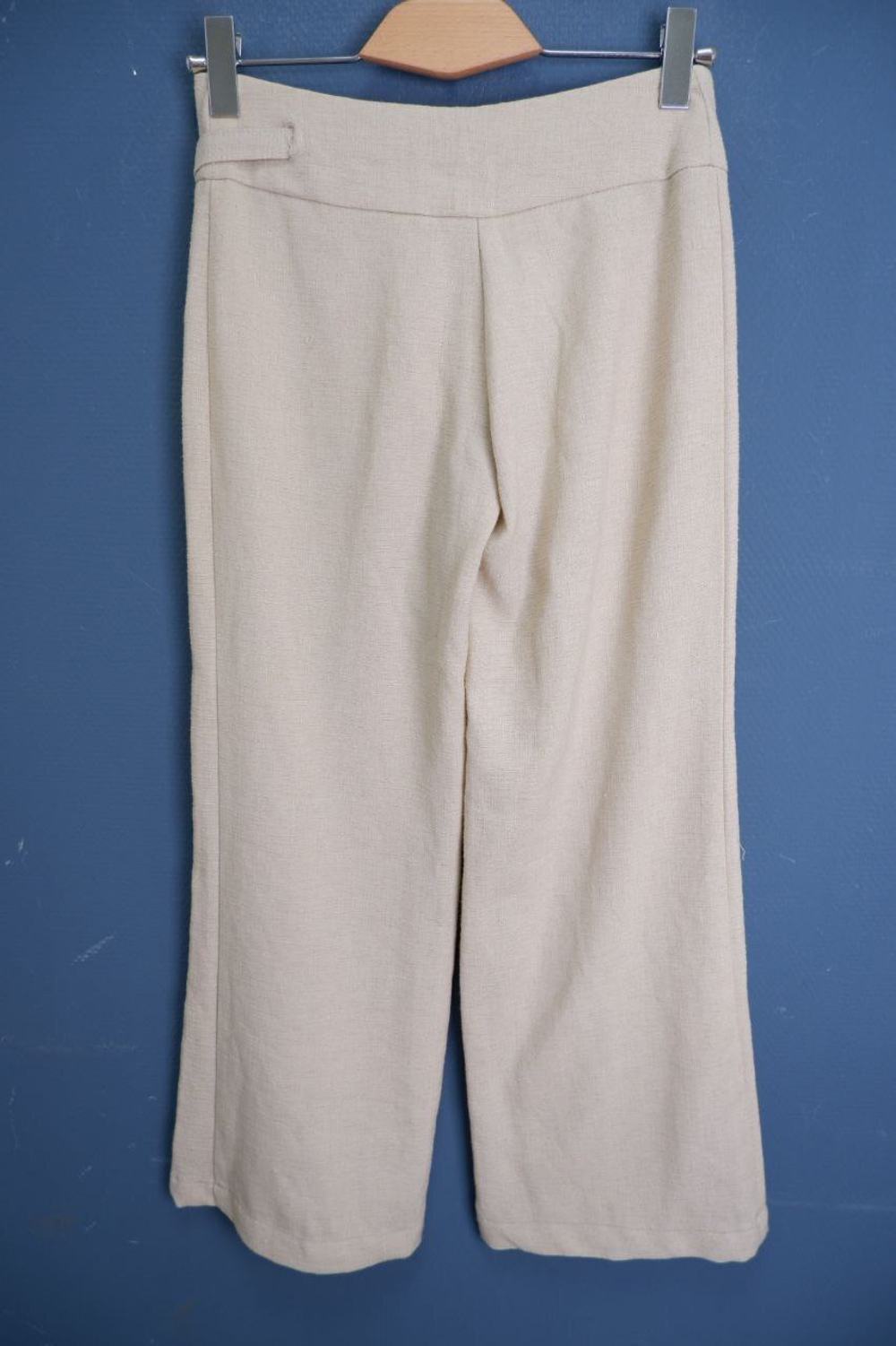 Брюки практичные 42 размер