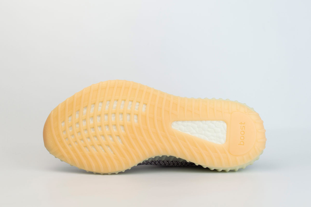 Кроссовки Adidas Yeezy 350 boost V2 Ash Pearl Wmns