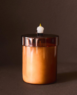 ZARA HOME АРОМАТИЗИРОВАННАЯ СВЕЧА ИЗ БОРОСИЛИКАТА С СОЛЁНОЙ КАРАМЕЛЬЮ