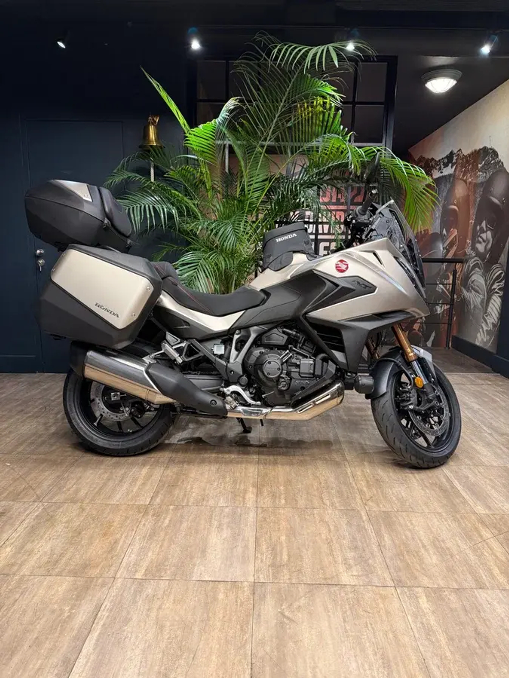 Honda NT1100DN (DCT)