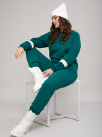 Костюмы с брюками КБофн-042/изумрудный