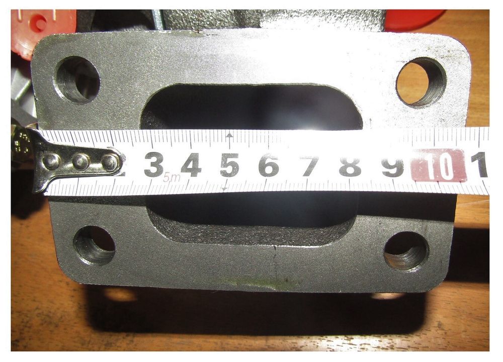 Турбокомпрессор Ricardo R6105AZLDS1; TDK 110 6LT(XDJ75-1)/Turbocharger