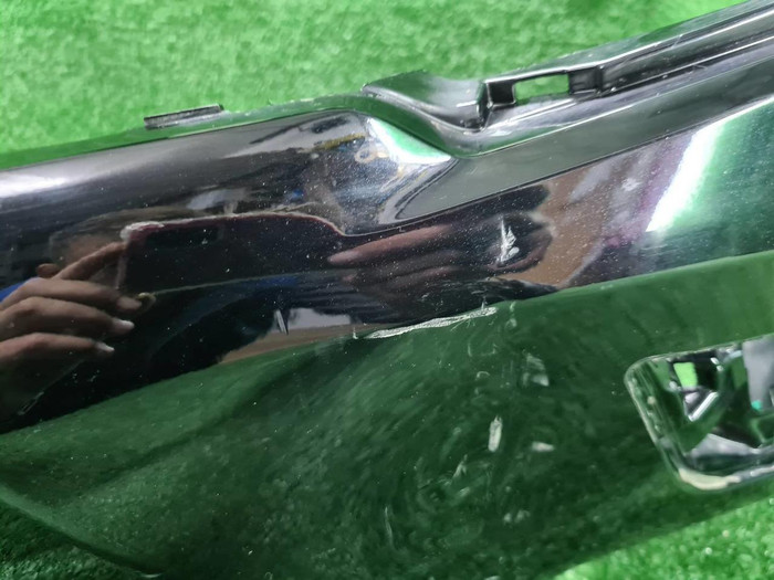 Бампер передний Toyota Land Cruiser 300 (2021-н.в.)