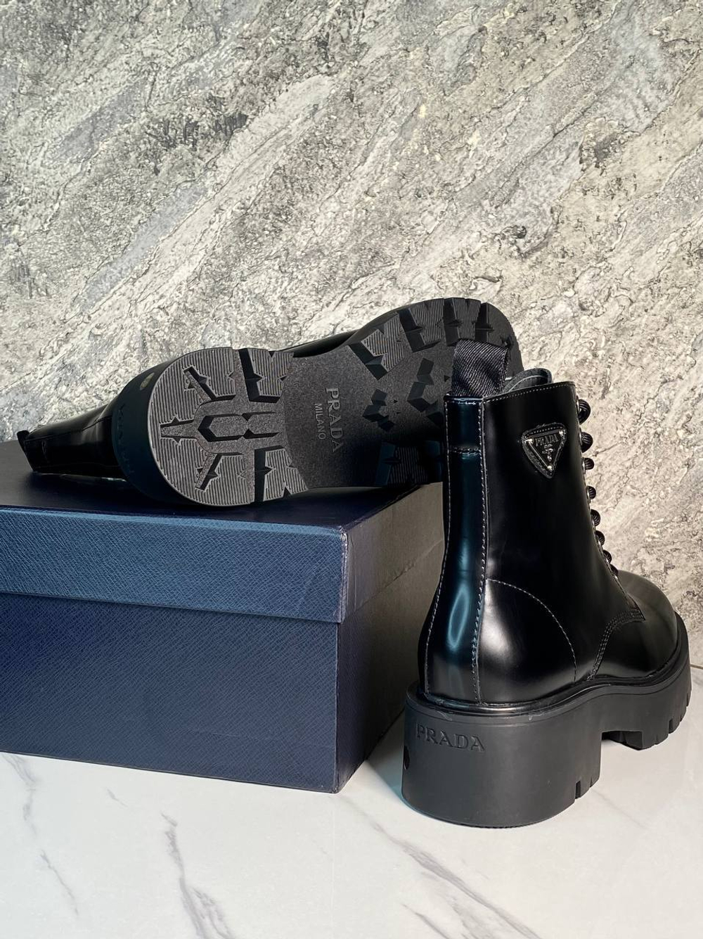 Ботинки Prada